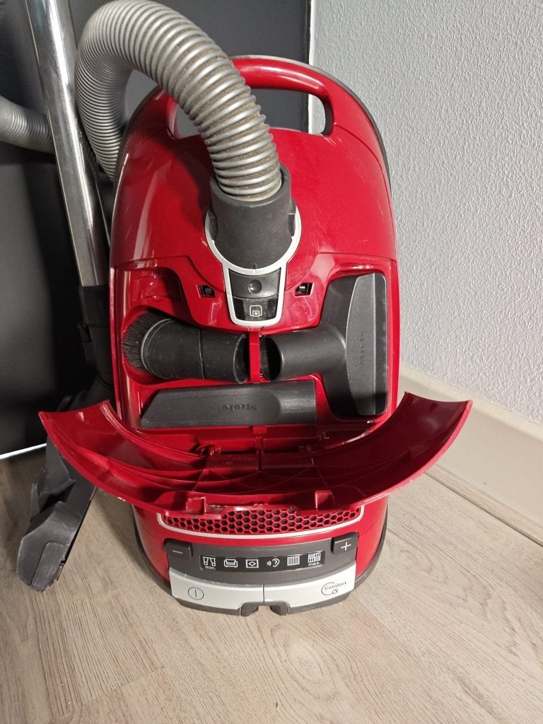 Miele Complete C3 Cat & Dog PowerLine – 890 Watt, Stofzak, Inclusief accessoires, Refurbished, Ophalen of Verzenden