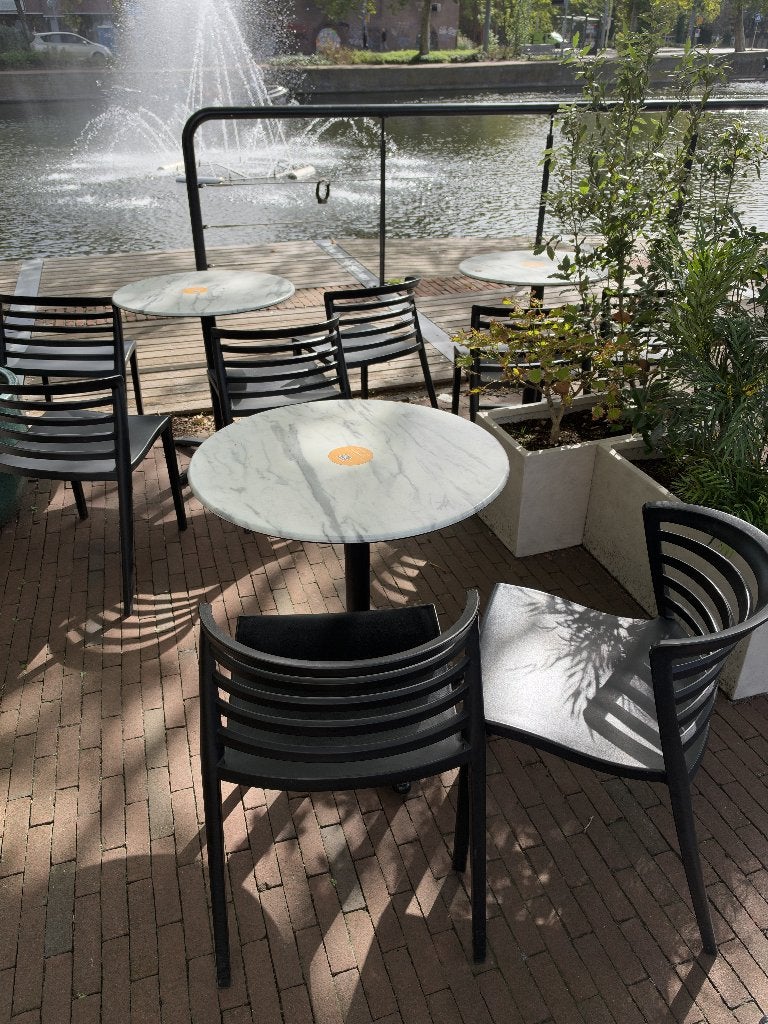 Groot aantal stoelen & tafels, Ophalen, Kunststof, Gebruikt, Zwart