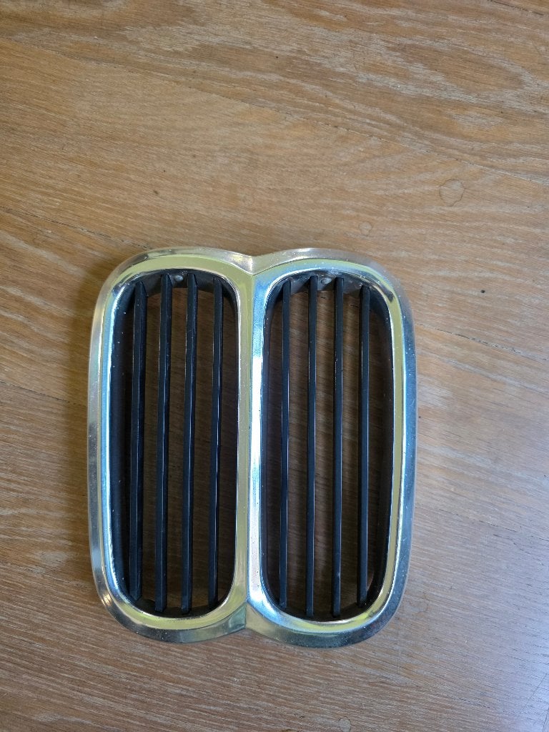 Nieren van een BMW 02, Auto-onderdelen, Ophalen of Verzenden, Gebruikt, BMW, Motorkap