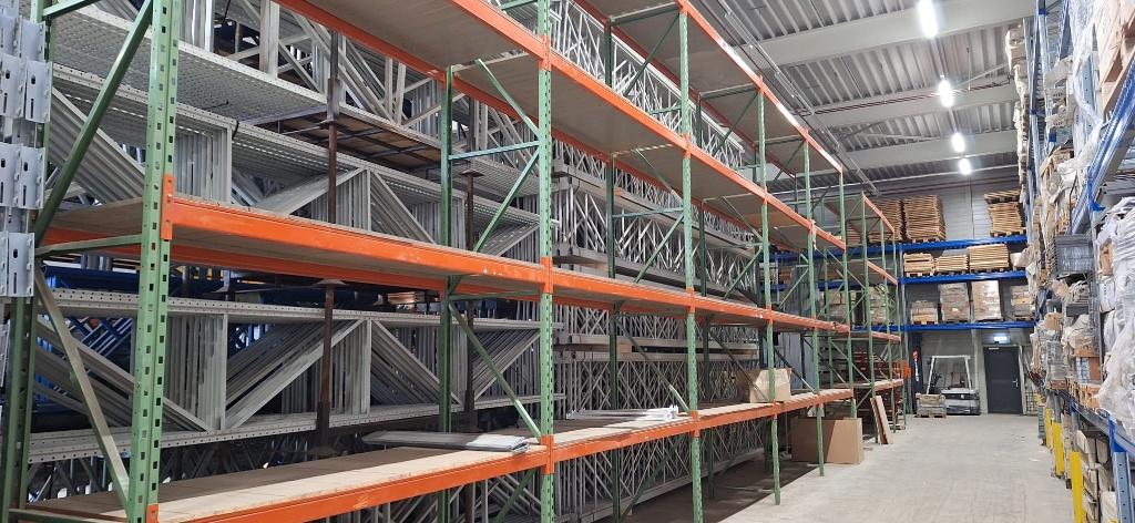 Palletstelling magazijnstelling Armes 22,41 mtr., Ophalen