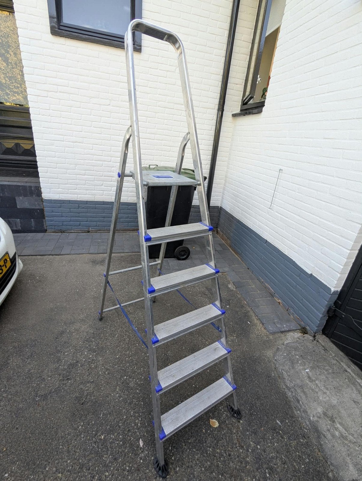 Gamma Aluminium Huishoudtrap - 6 Treden, Doe-het-zelf en Verbouw, Ladders en Trappen, Ophalen, Gebruikt, Trap, Minder dan 2 meter
