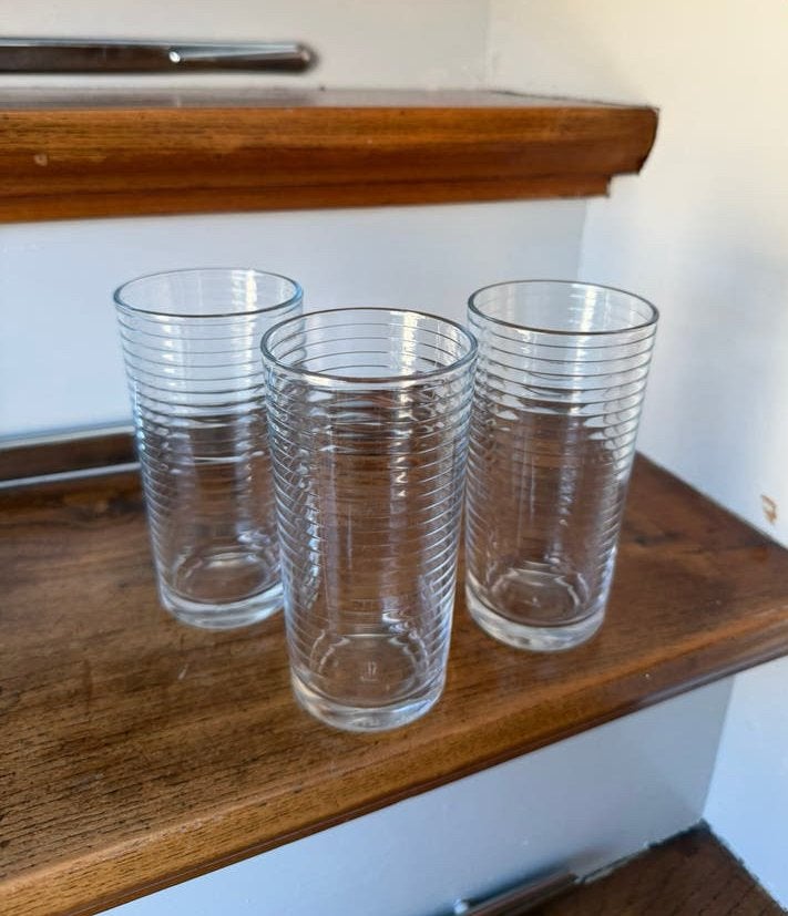 3x Drinkglas ribbelmotief, Ophalen of Verzenden, Zo goed als nieuw, Frisdrankglas