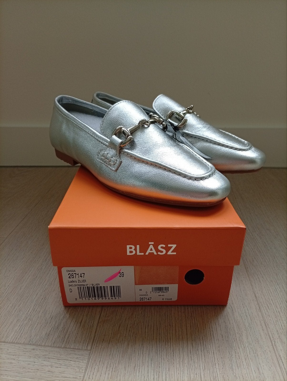 Blāsz loafers / instap schoen leer zilver maat 39 nieuw!, Overige kleuren, Instappers, Nieuw, Ophalen of Verzenden