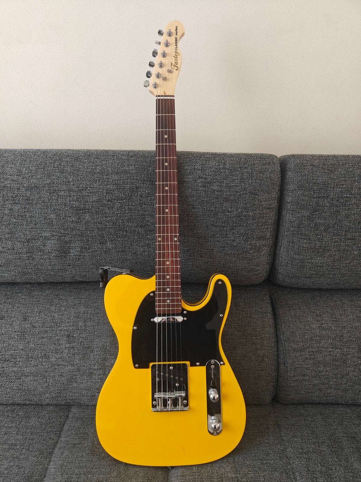 Gele Fazley classic series telecaster, electrische gitaar, Muziek en Instrumenten, Ophalen of Verzenden, Zo goed als nieuw, Solid body