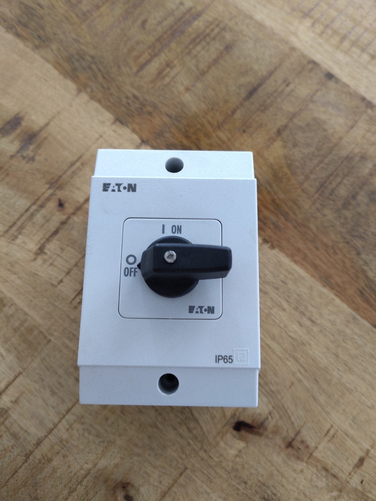 Eaton werkschakelaar 2 polige 20A 400V IP65, Ophalen of Verzenden, Zo goed als nieuw