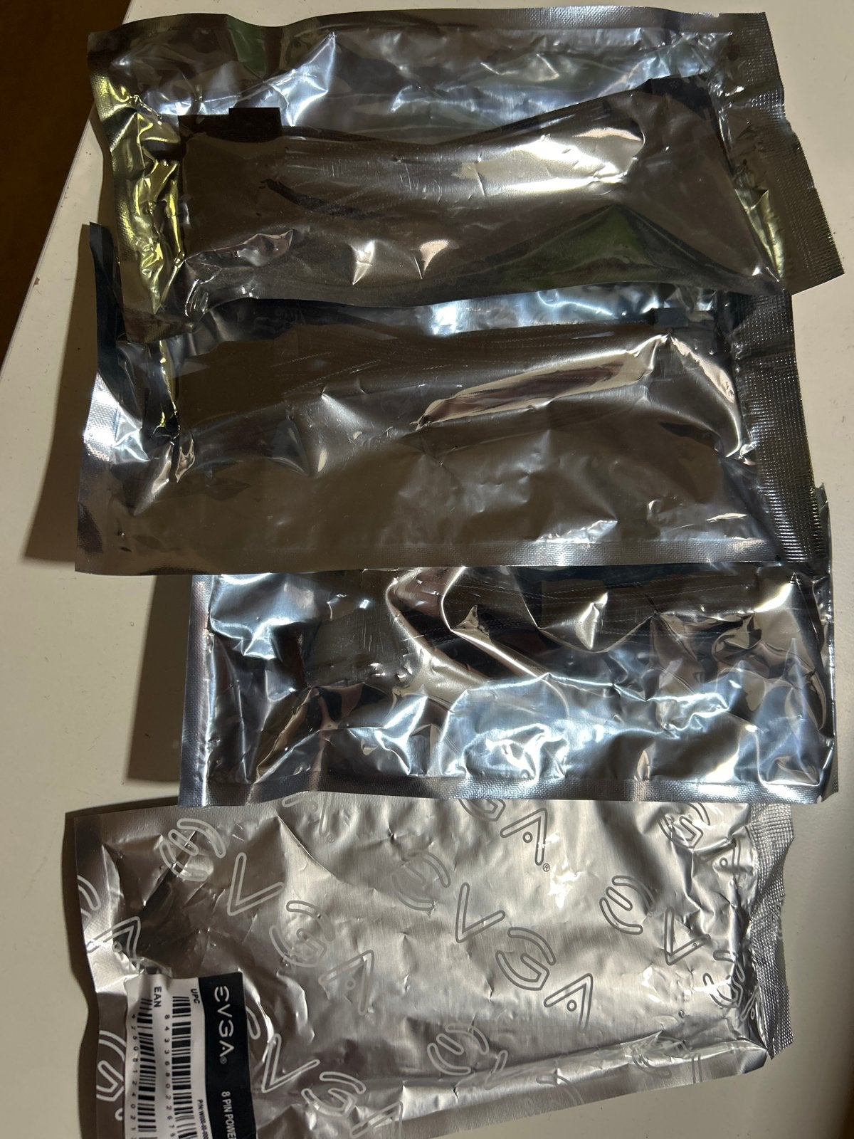 4x EVGA 8-pin PCI-E voedingsadapter - Nieuw in verpakking, Ophalen, Nieuw