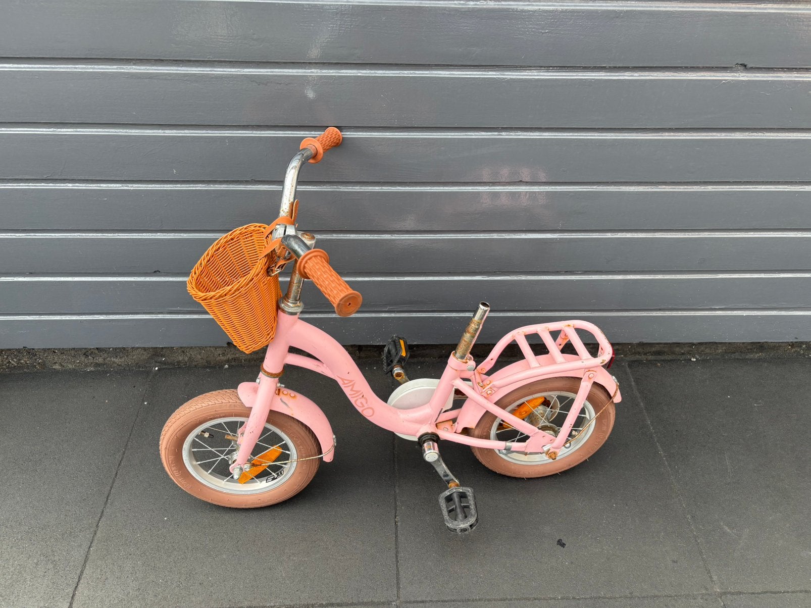 Amigo Fairy roze meisjesfiets 12 inch (opknapper), Ophalen of Verzenden, Gebruikt, Minder dan 16 inch, Zijwieltjes