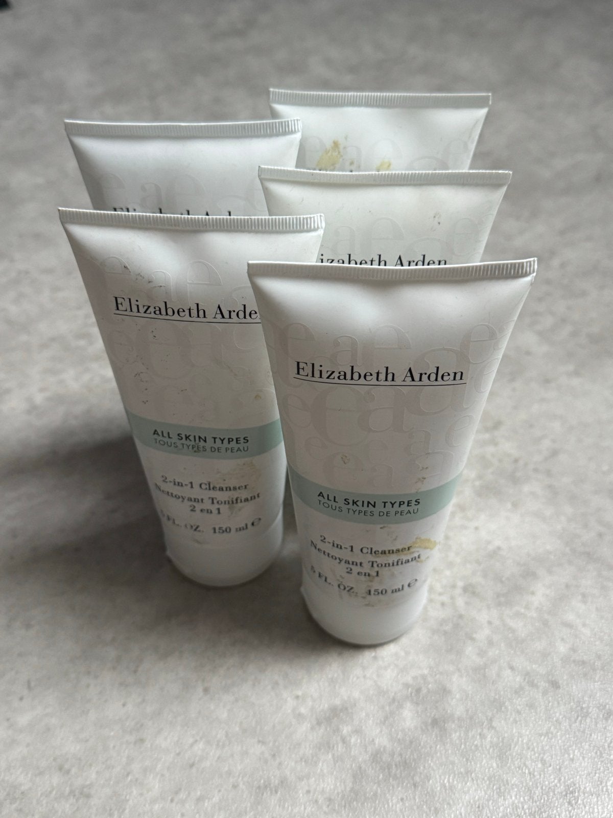 GRATIS AANGEBODEN: Elizabeth Arden 2-in-1 Cleanser 150 ml, Verzenden, Nieuw, Gehele gezicht, Reiniging