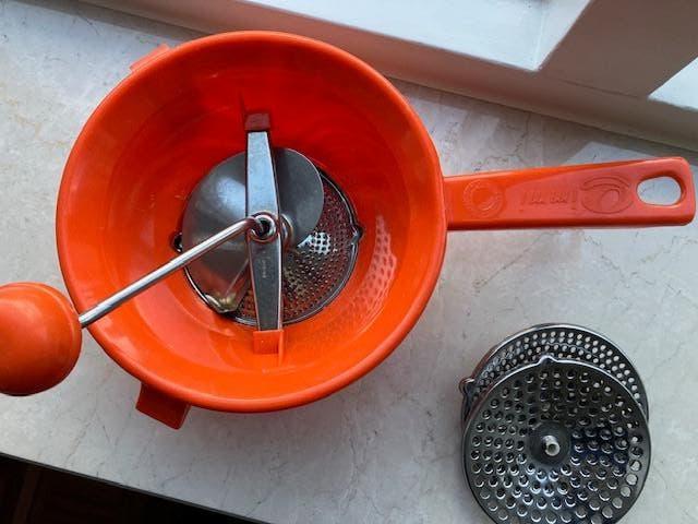 Passe vite retro, Ophalen of Verzenden, Zo goed als nieuw