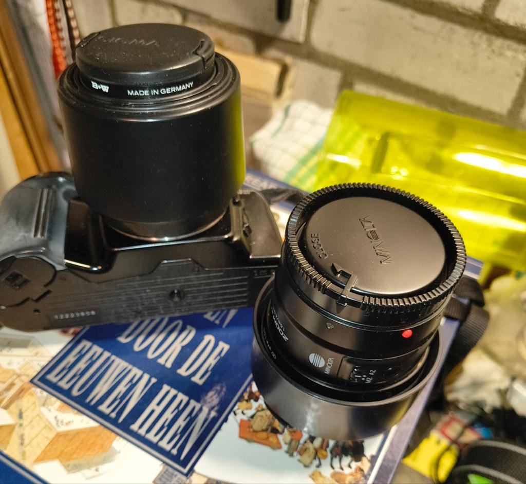Minolta cameratas - Compacte en stevige fototas, Ophalen of Verzenden, Gebruikt, Schoudertas