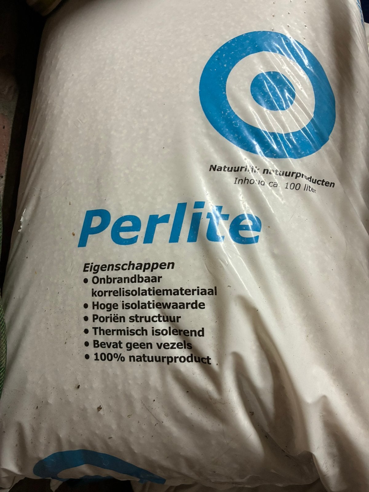Perlite isolatiekorrel, Overige materialen, Zo goed als nieuw, 15 m² of meer, Ophalen