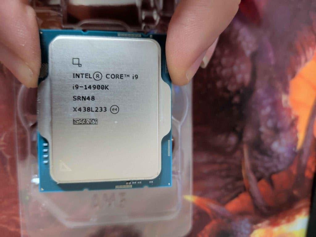 Intel i9-14900K, Computers en Software, Processors, Ophalen, Intel Core i9, Zo goed als nieuw, 4 Ghz of meer