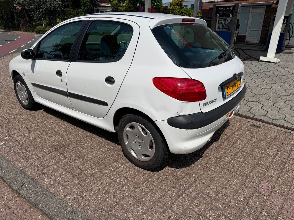 Peugeot 206 1.6-16V XT, Auto's, Peugeot, 4 cilinders, 1039 kg, Wit, Bedrijf