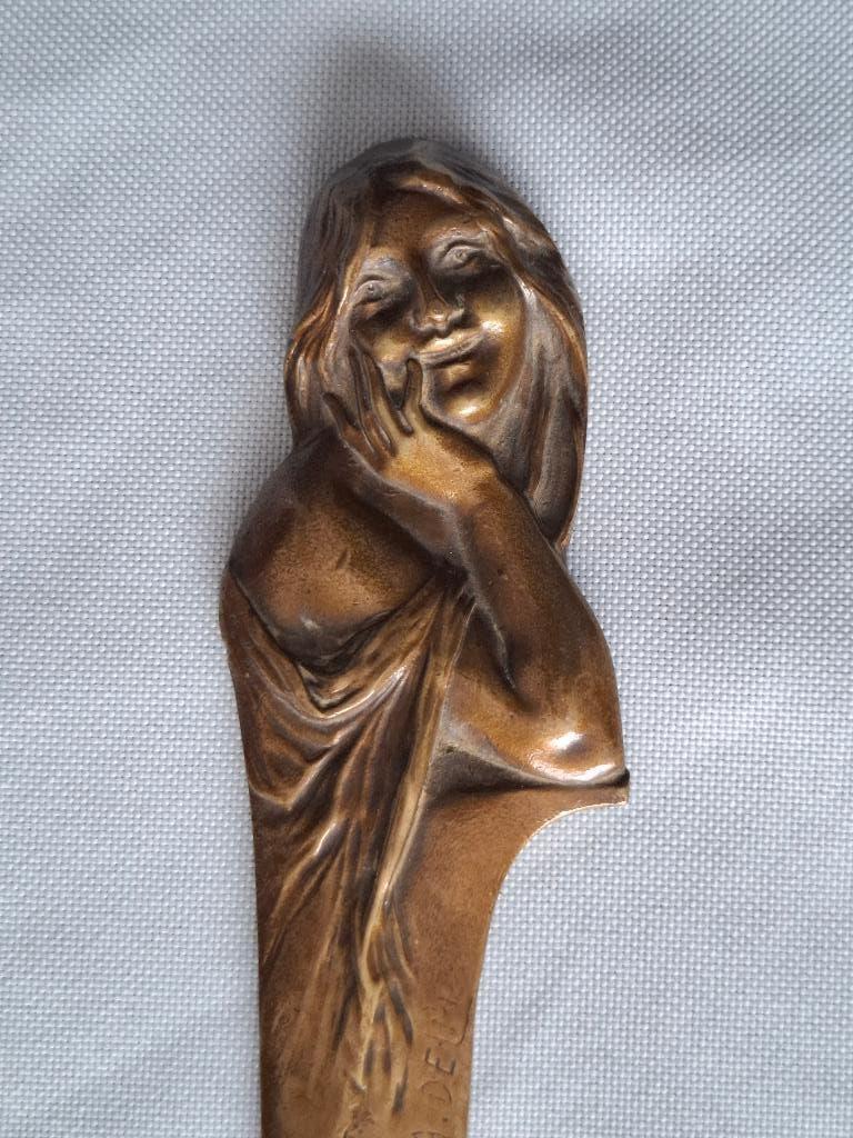 Art Nouveau bronzen briefopener signatuur A. Delm rond 1900, Antiek en Kunst, Ophalen of Verzenden, Brons