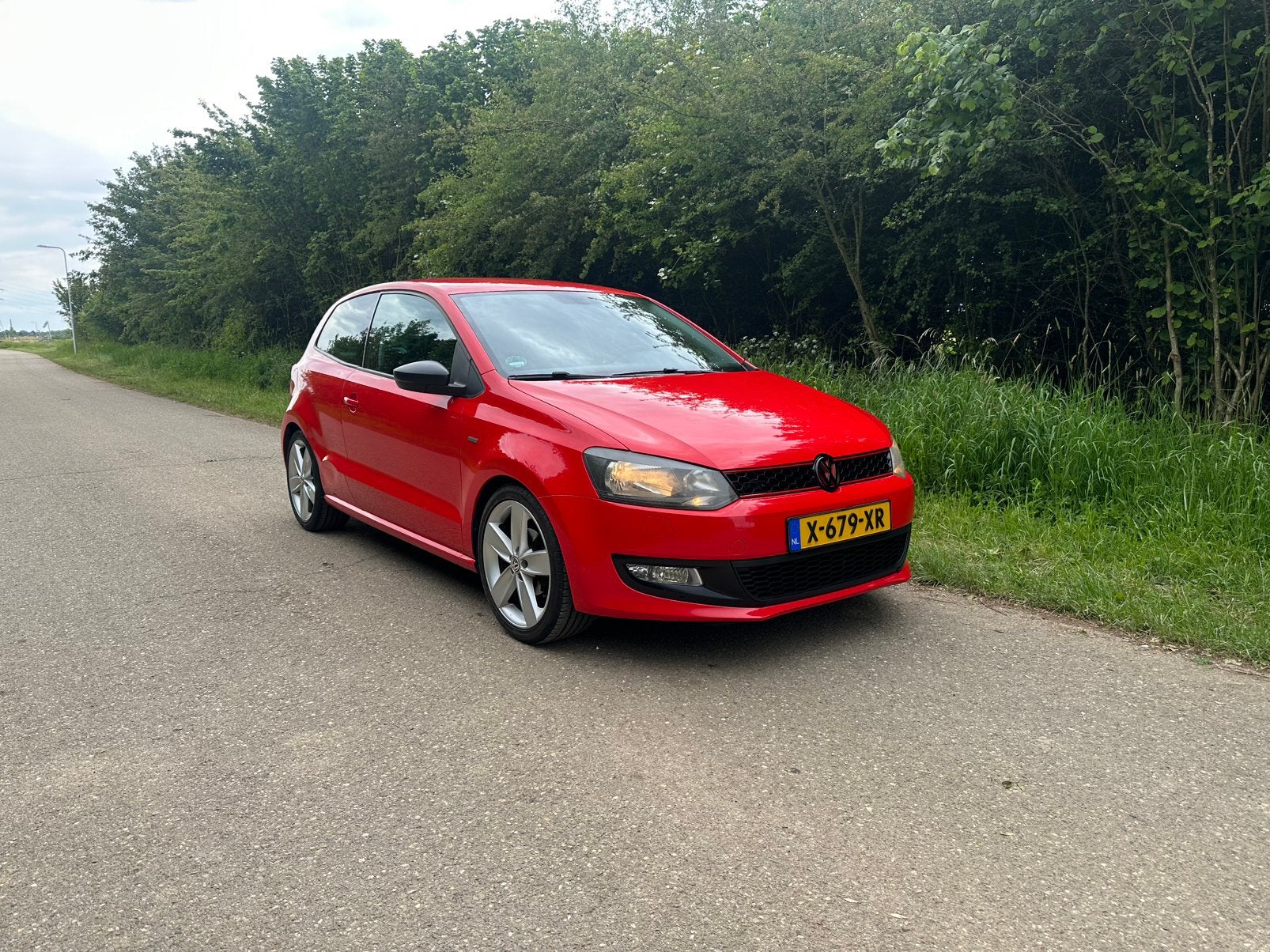 Volkswagen Polo 1.2 51KW 2012 Rood, Auto's, Volkswagen, Particulier, Polo, Benzine, Hatchback, Handgeschakeld, Geïmporteerd, Rood