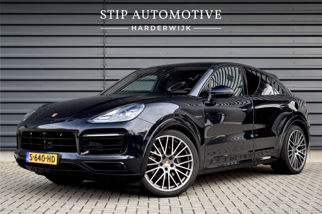 Porsche Cayenne Coupé 3.0 E-Hybrid 462pk Platinum Edition S, Auto's, Porsche, Automaat, Cayenne, Gebruikt, Euro 6