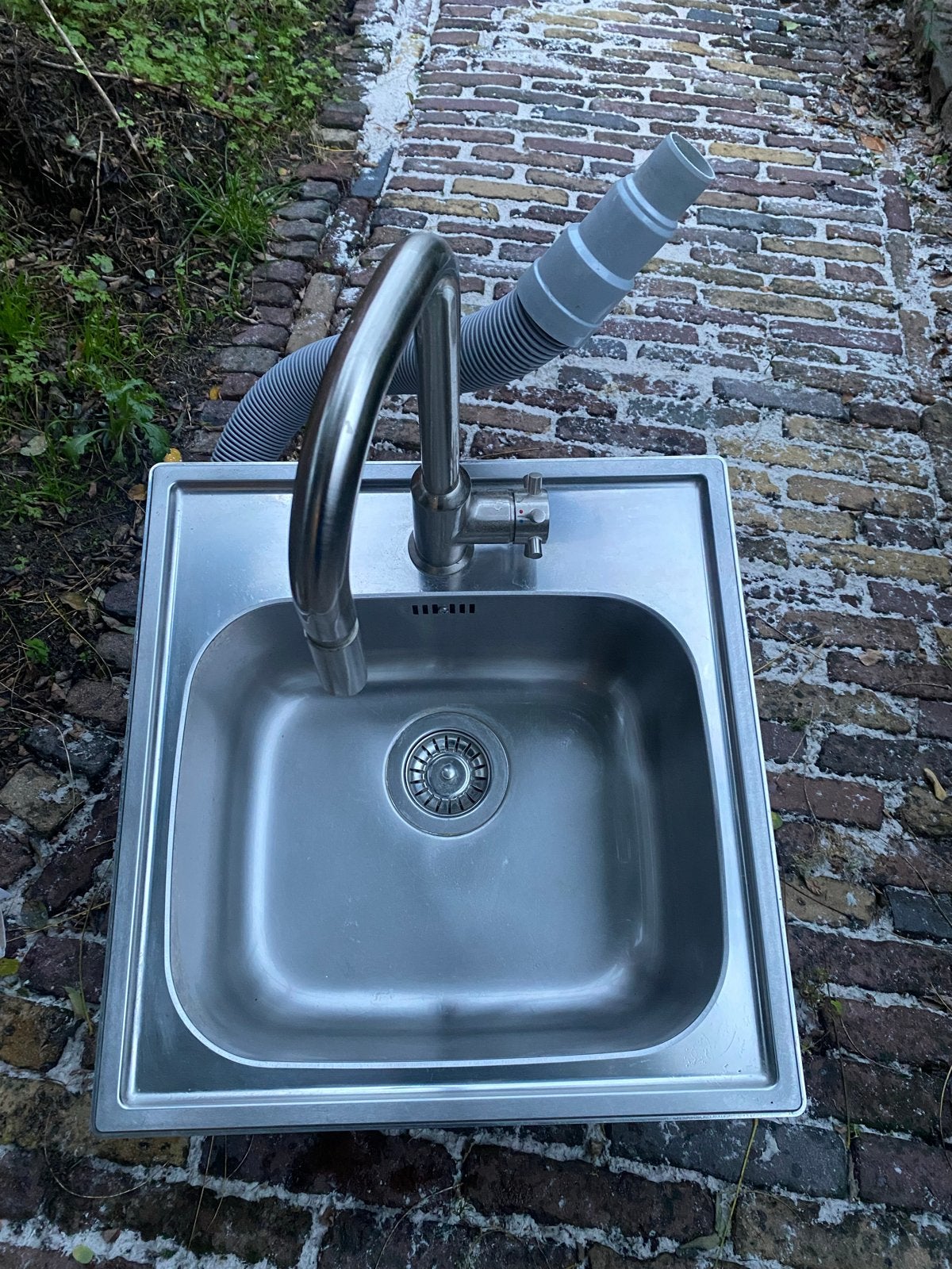 RVS spoelbak met kraan en afvoer, Huis en Inrichting, Ophalen, Zilver, Metaal, Overige typen