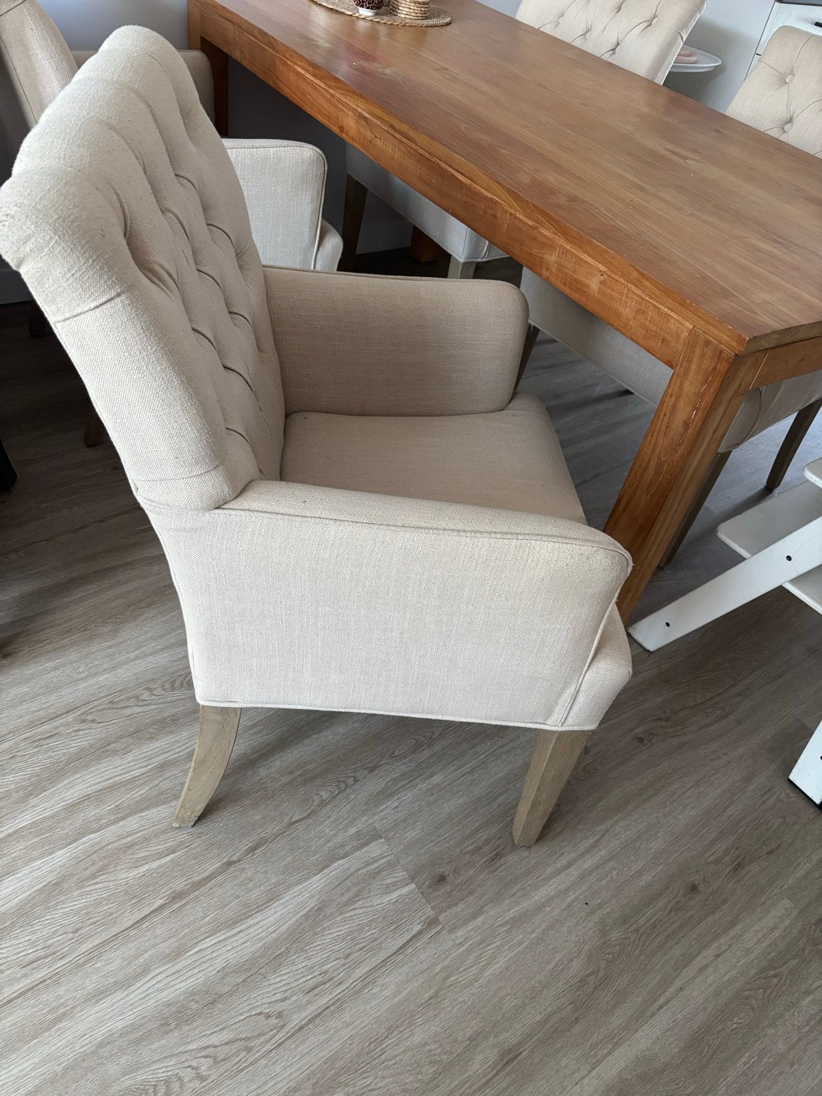 Richmond Interiors Eetkamerstoel met Armleuning 4,5 of 6 st, Ophalen, Overige kleuren, Zo goed als nieuw, Eén