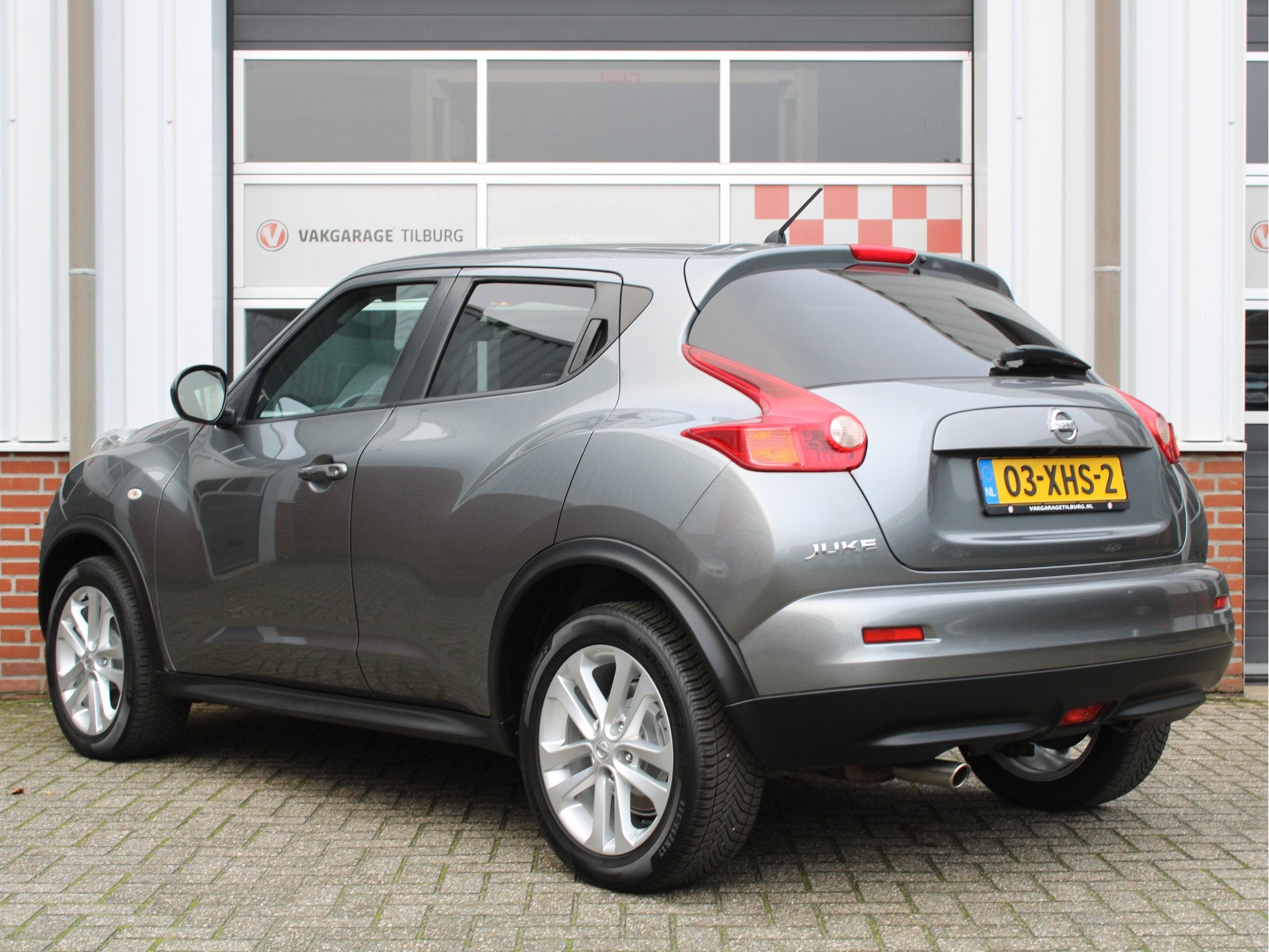 Nissan Juke 1.6 Acenta Automaat /NAVI/Cruise control/Trekhaa, Auto's, Euro 5, 4 cilinders, Alcantara, Origineel Nederlands