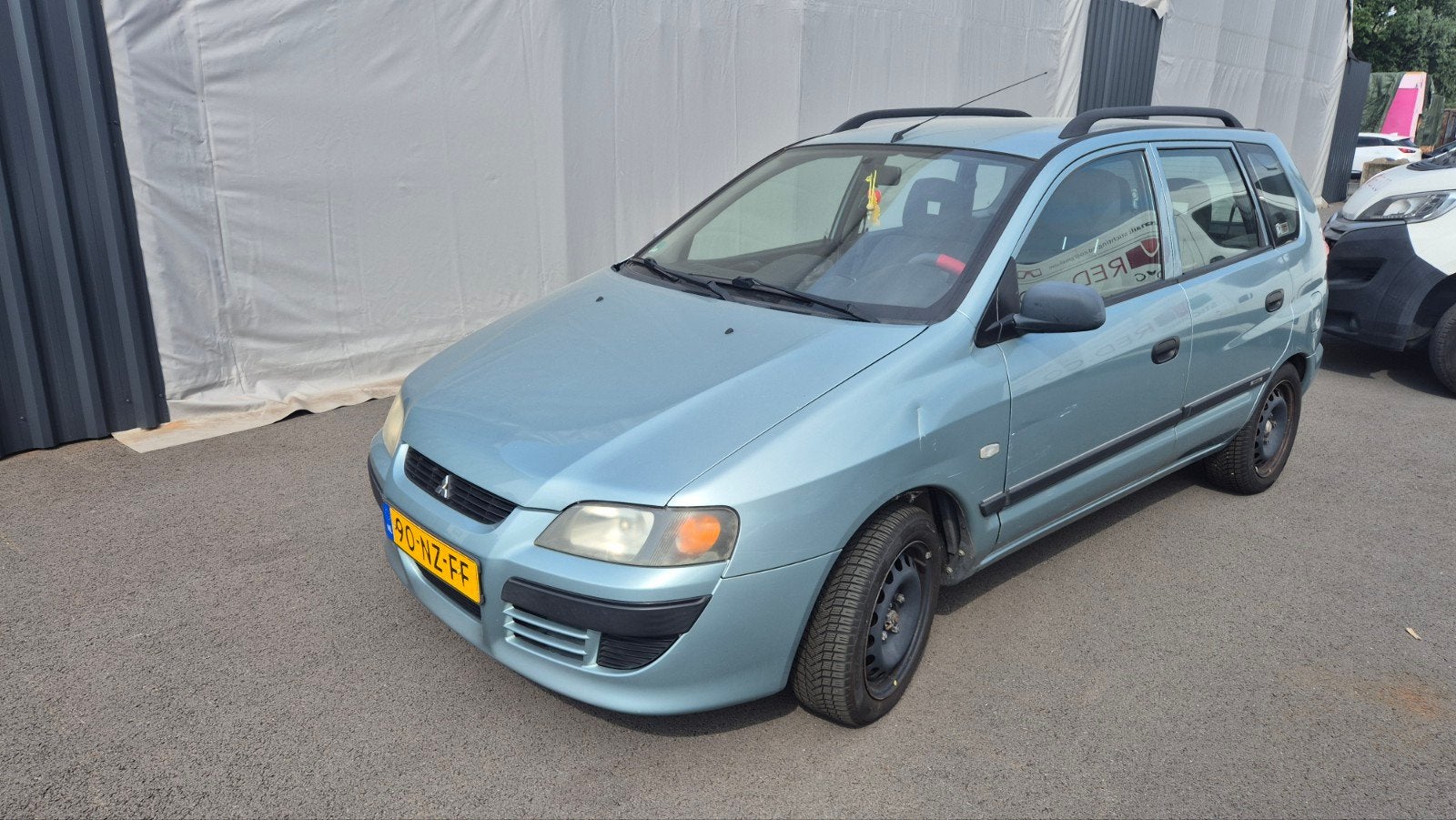 Mitsubishi Space Star 1.6 Family 2004 Grijs, Auto's, Voorwielaandrijving, 4 cilinders, Handgeschakeld, Space Star
