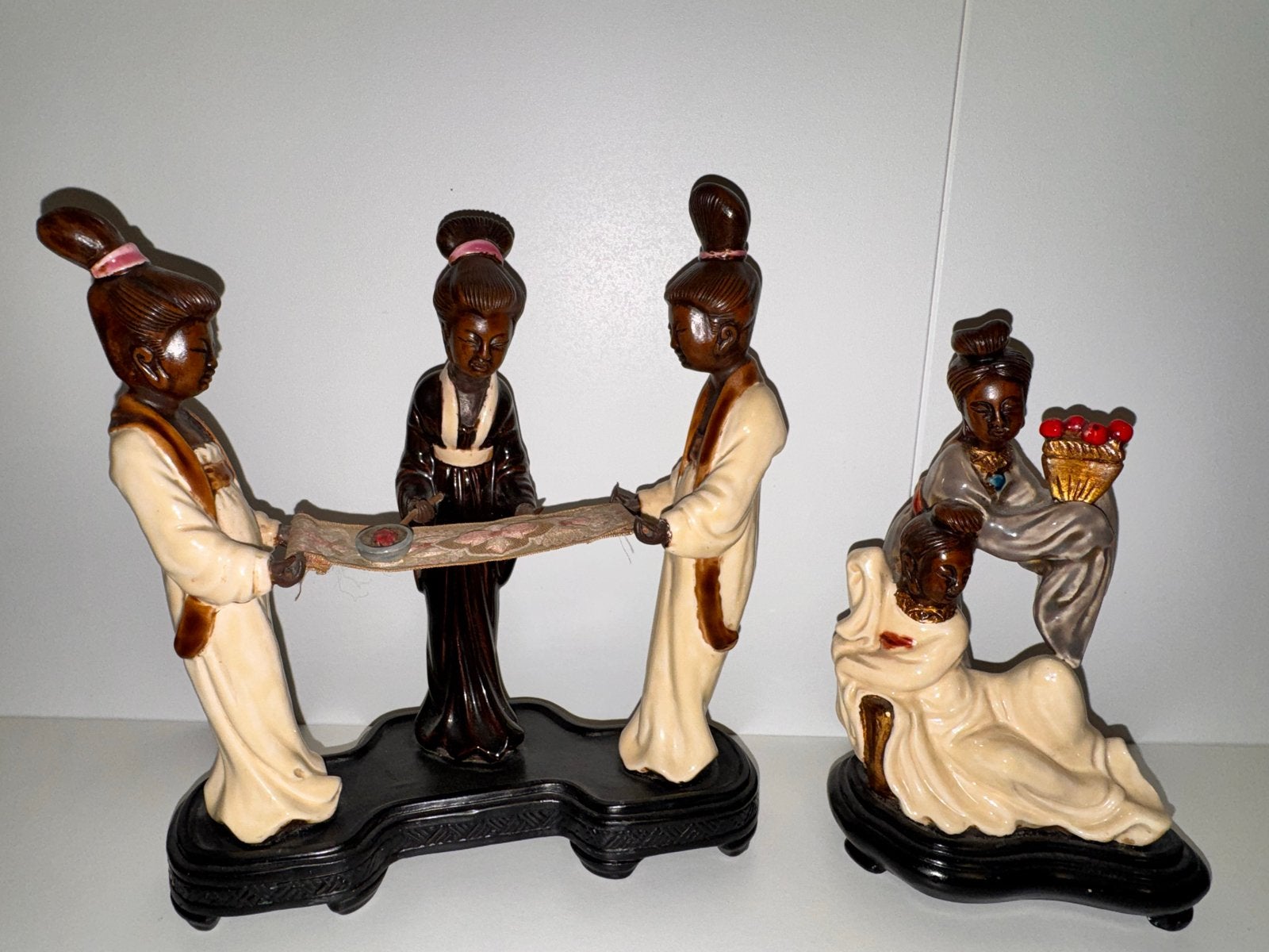 Twee Aziatische beelden van vrouwenfiguren, Ophalen of Verzenden, Nieuw