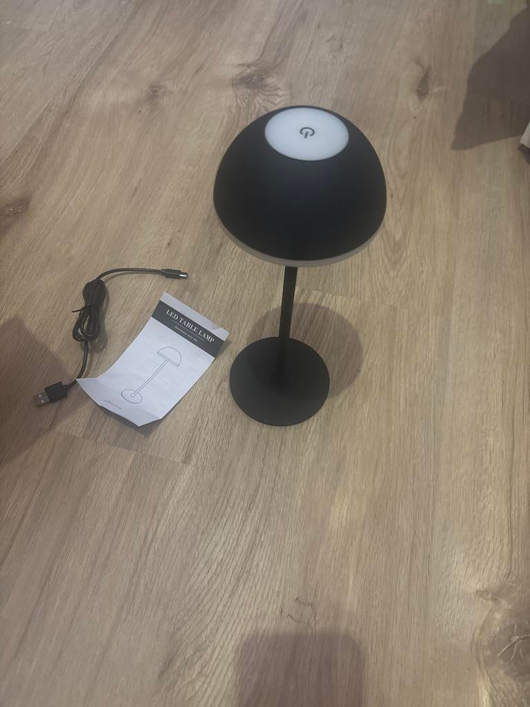 Jens Living LED Tafellamp - Modern en Draagbaar, Nieuw, Ophalen of Verzenden, Metaal, Modern