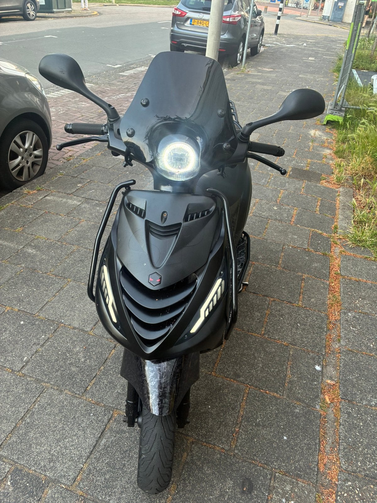 Piaggio Zip 4T 2017, Ophalen, Zo goed als nieuw, Benzine, Zip
