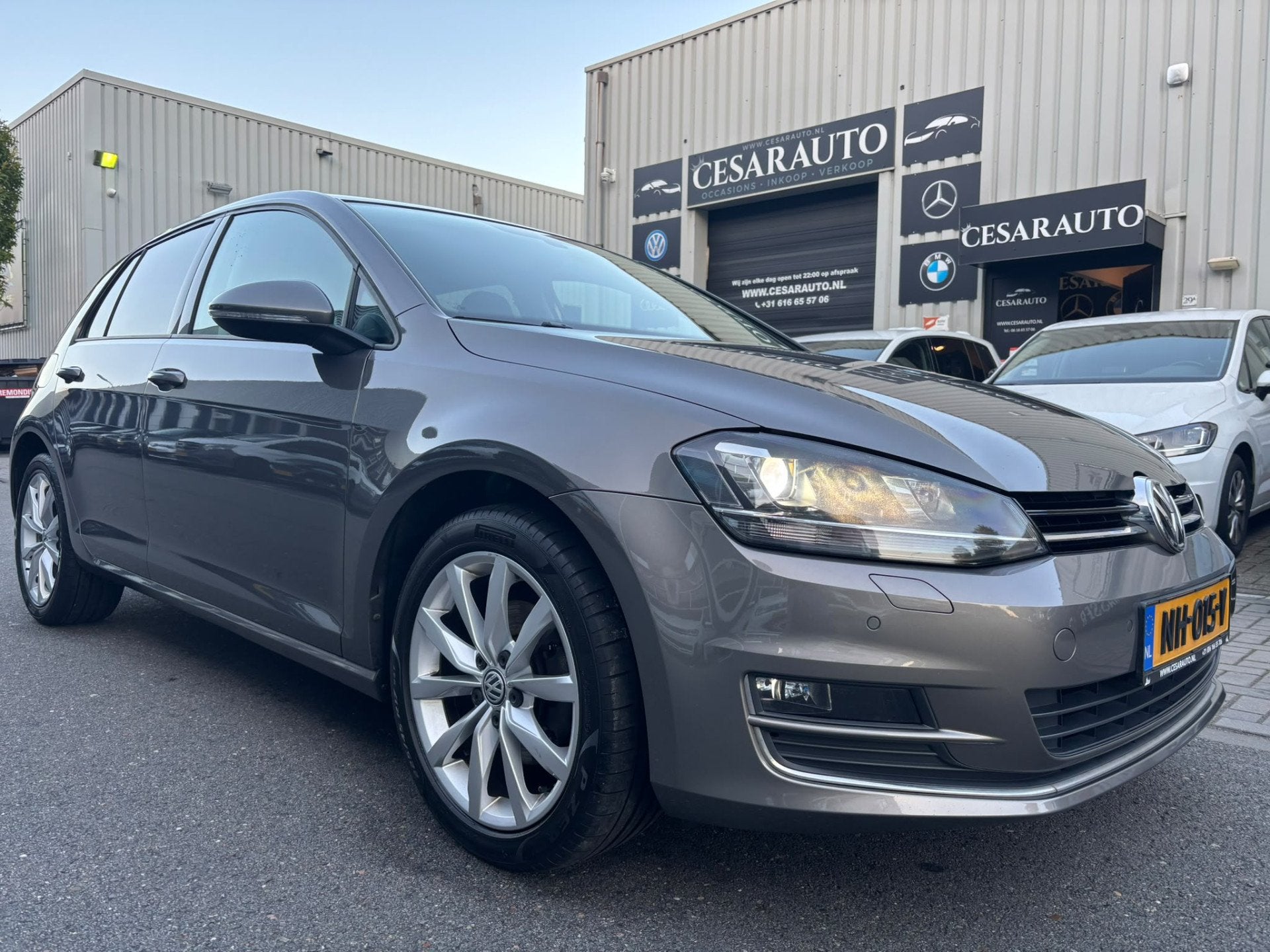 Volkswagen Golf 1.4 TSI ACT Connected Series / 124 DKM / DEA, Auto's, Voorwielaandrijving, Dealer onderhouden, Gebruikt, 4 cilinders