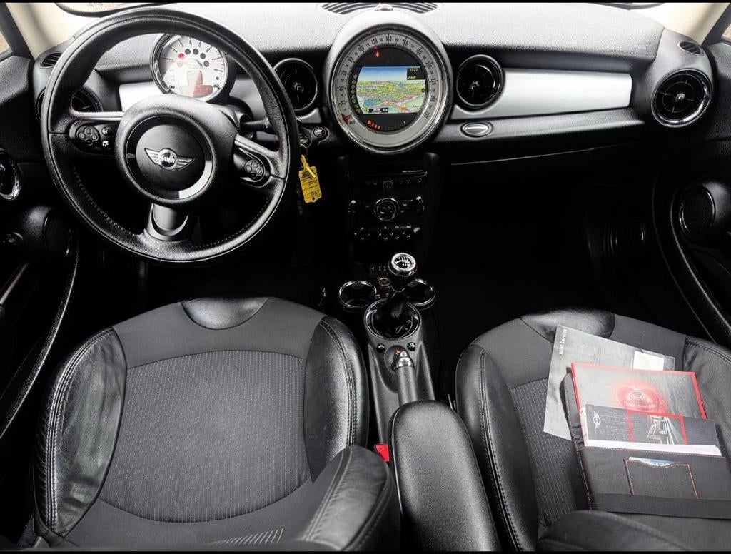 Mini 1.6 Cooper S uitv 2014 Zwart, Voorwielaandrijving, 74 pk, 4 cilinders, 4 stoelen