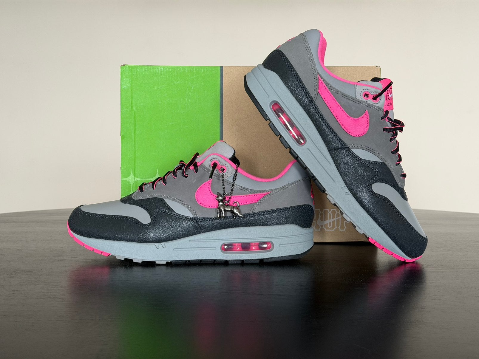 Nike Air Max 1 HUF – Nieuw & Ongedragen, Overige kleuren, Nieuw, Ophalen of Verzenden, Sneakers of Gympen