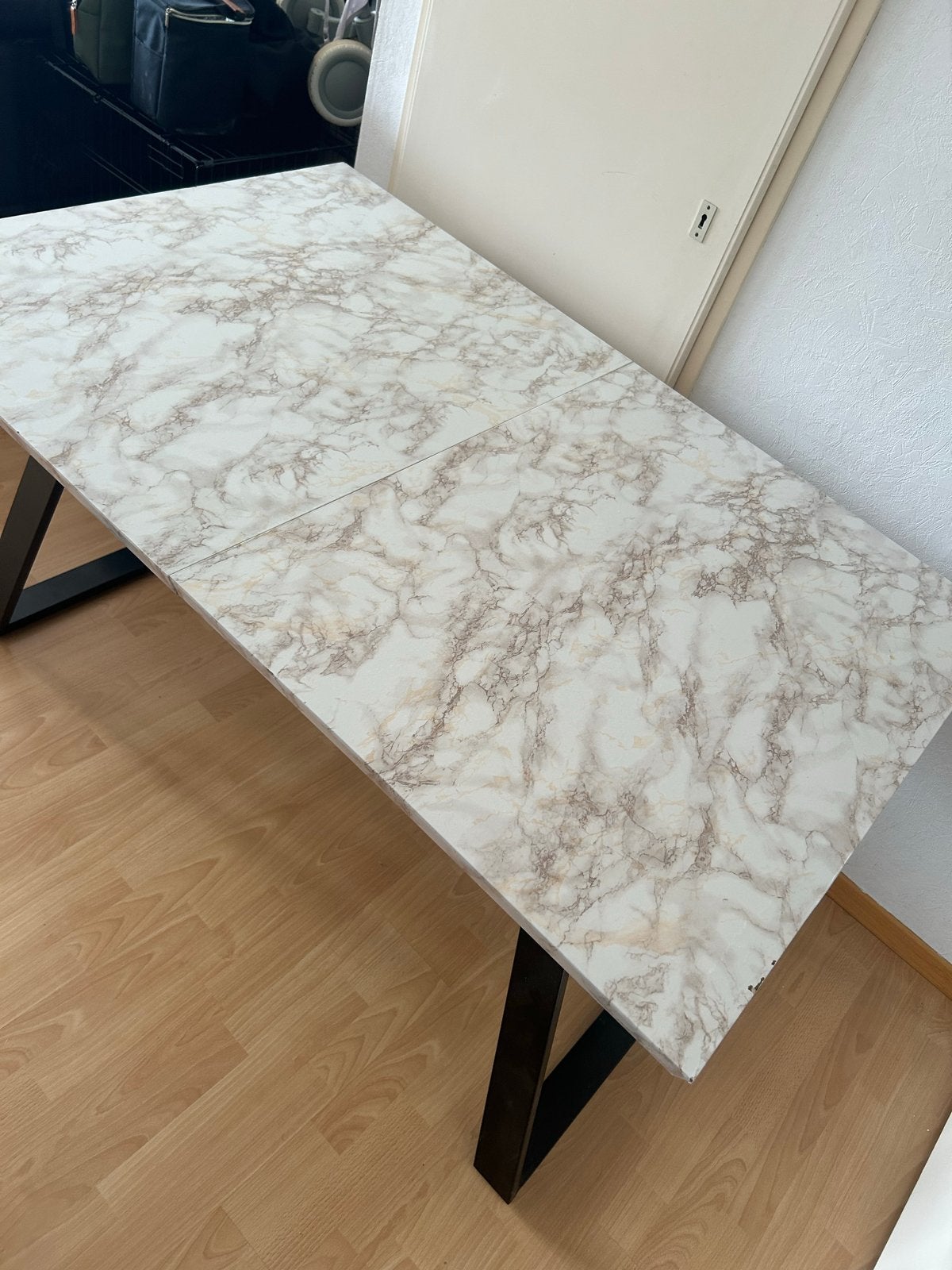 Foto 4 van Eettafel