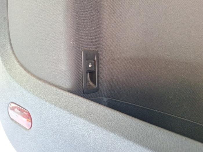 Portierbekleding 4Deurs links-voor van een Volkswagen Touran, Auto-onderdelen, Gebruikt, -, -, -