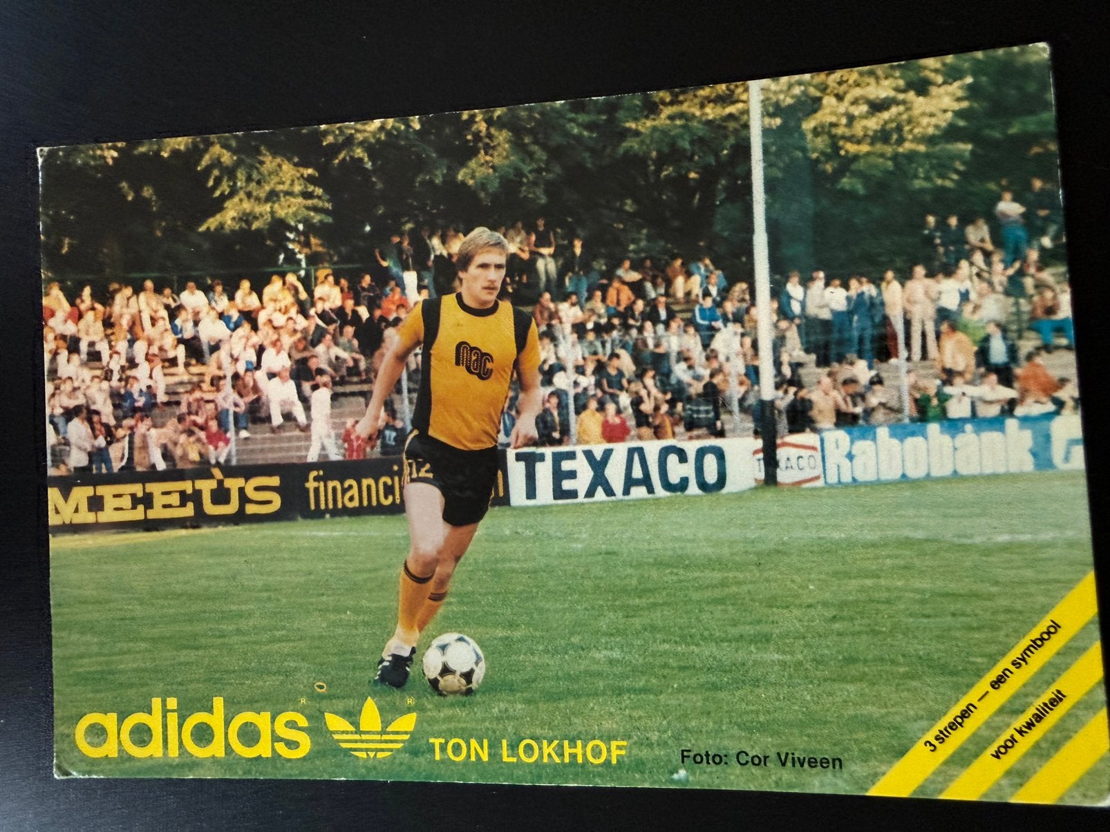 Adidas spelerskaart / fotokaart Ton Lokhof NAC, Verzamelen, Sportartikelen en Voetbal, Ophalen of Verzenden, Zo goed als nieuw