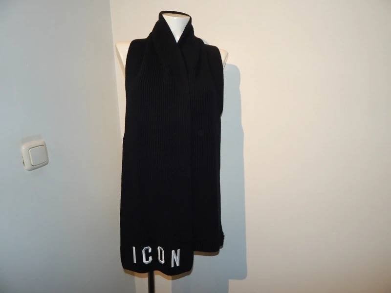 Dsquared2 gebreide shawl onderkant stiksel ICON wit, Verzenden, Gedragen, Dsquared2, Sjaal