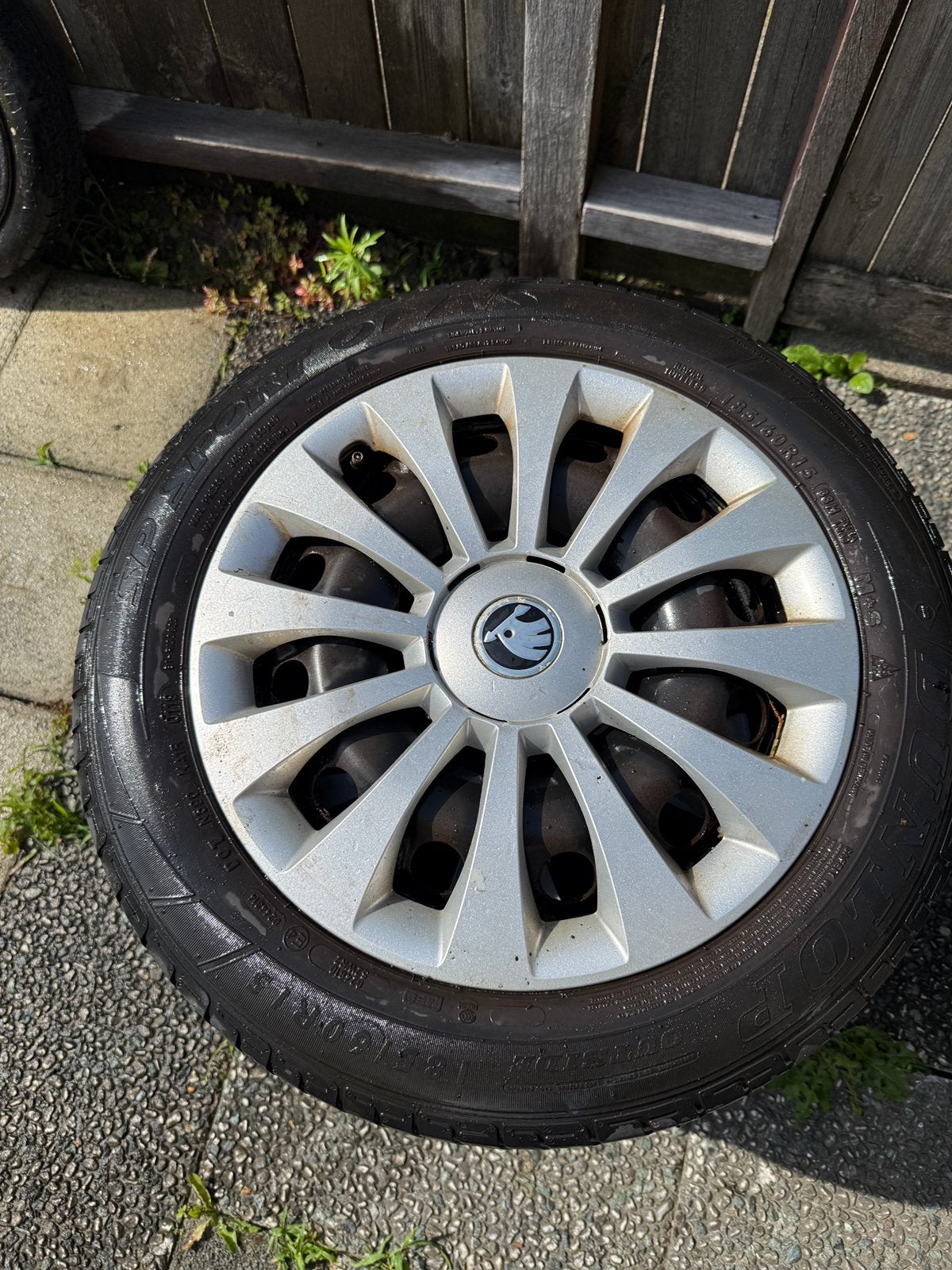 Originele Skoda velgen met wieldoppen, Auto-onderdelen, Ophalen, Gebruikt, Skoda