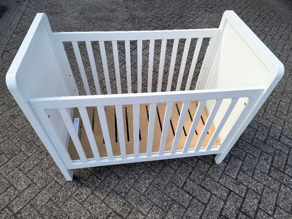 Kidsmil babybedje 120x60 met matras, Ophalen of Verzenden, Zo goed als nieuw, Rechthoekig, Boxkleed