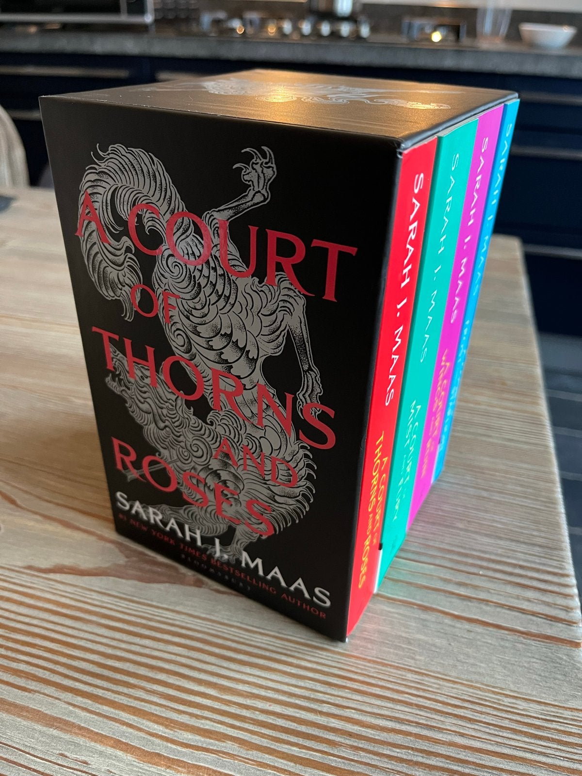 ACOTAR serie (deel 1-5) - Sarah J. Maas, Boeken, Ophalen of Verzenden, Gelezen, Amerika