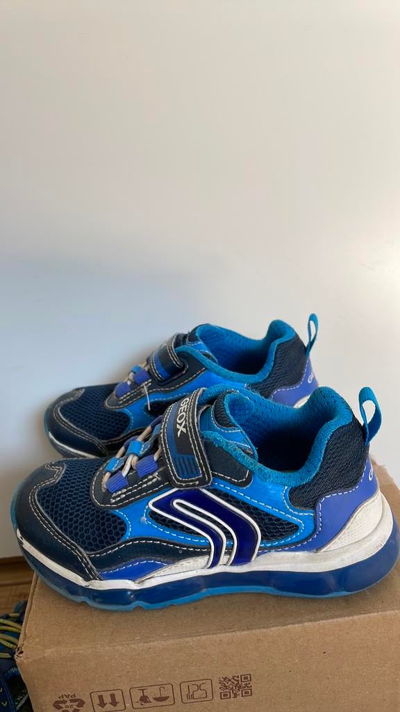 Geox sneackers maat 28, Ophalen, Gebruikt, Jongen of Meisje, Schoenen