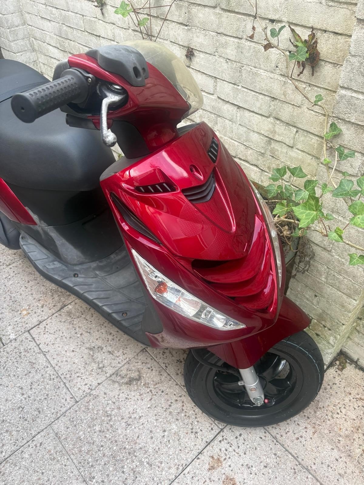piaggio zip 4 takt, Fietsen en Brommers, Ophalen, Gebruikt, Zip, Benzine