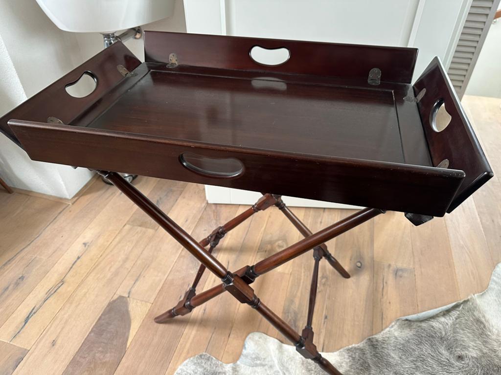 Butlertray, Ophalen
