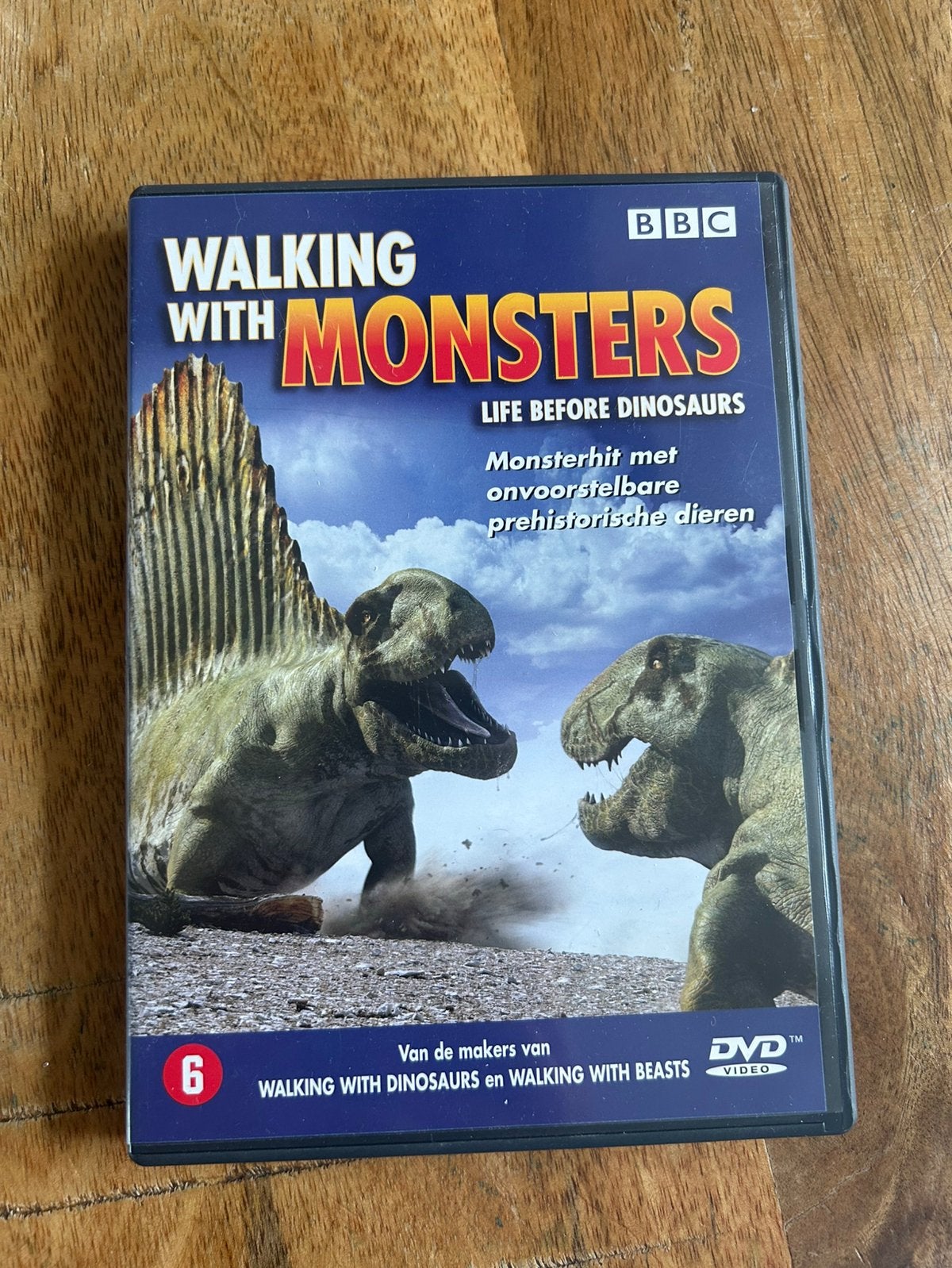 BBC Walking with monsters, Vanaf 6 jaar, Ophalen of Verzenden, Zo goed als nieuw, Natuur