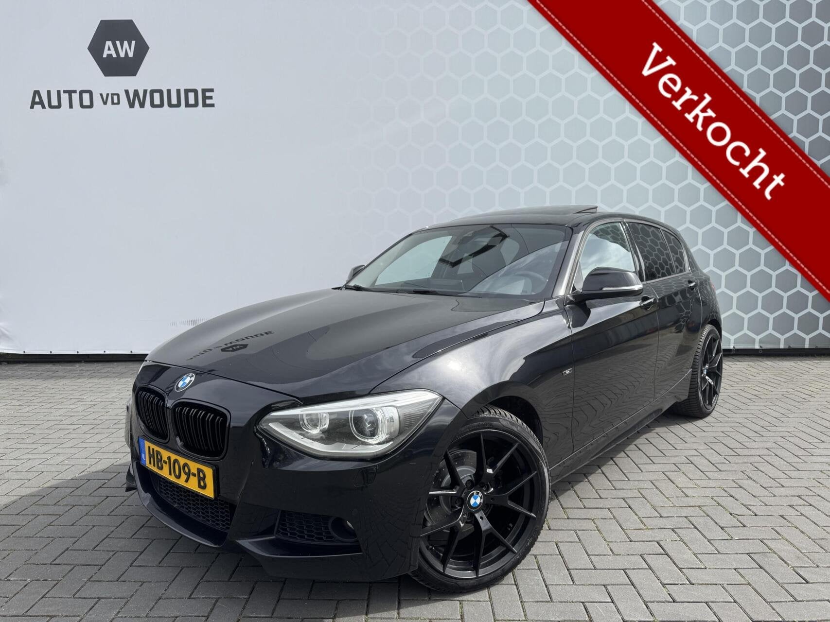 BMW 1-serie 120d High Executive Automaat Schuifdak Keyless, Auto's, Euro 5, Achterwielaandrijving, Zwart, Zwart