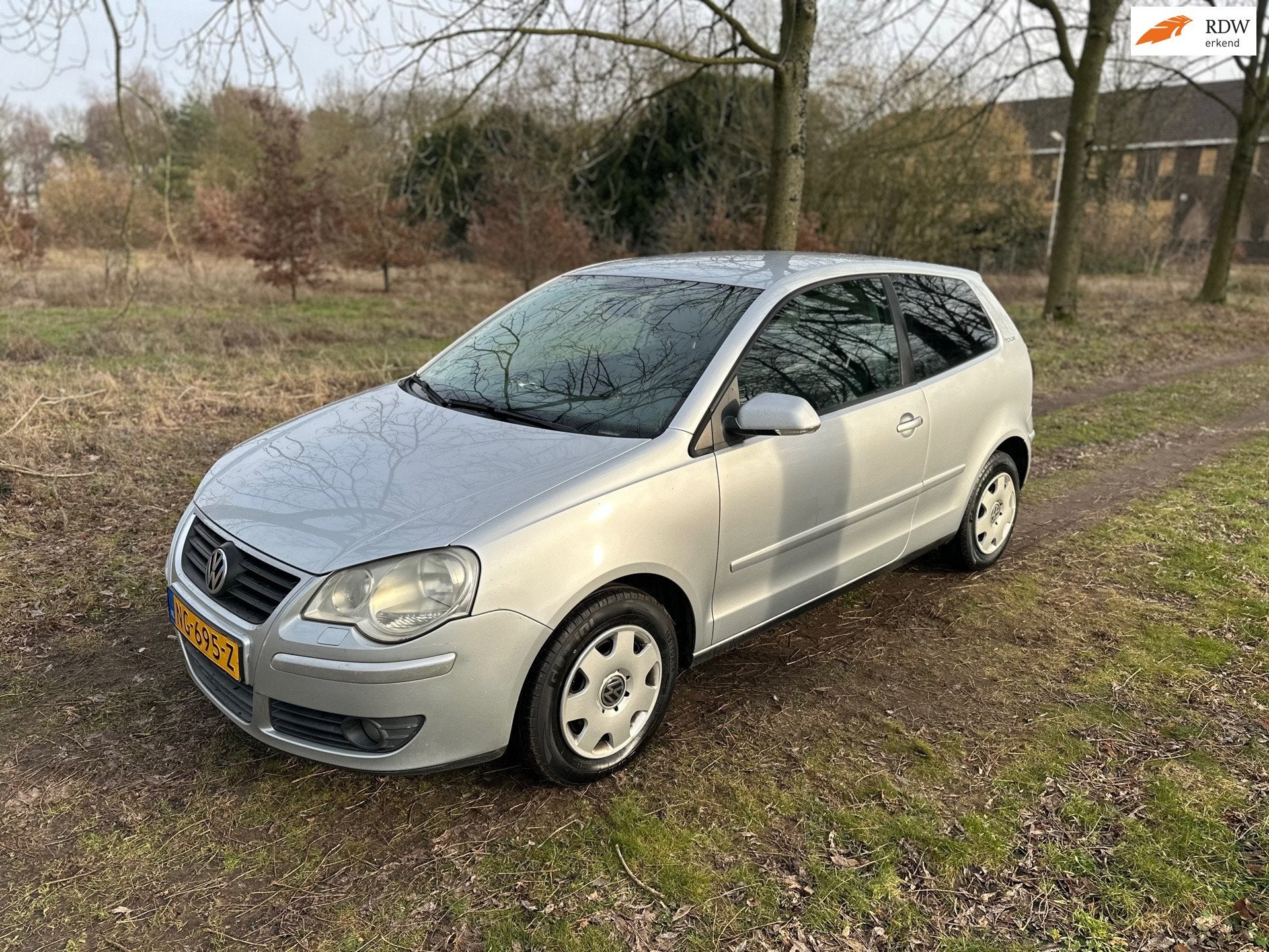 Volkswagen Polo 1.2 Trendline apk t/m15-02-2027, Auto's, Voorwielaandrijving, 989 kg, 1198 cc, Bedrijf