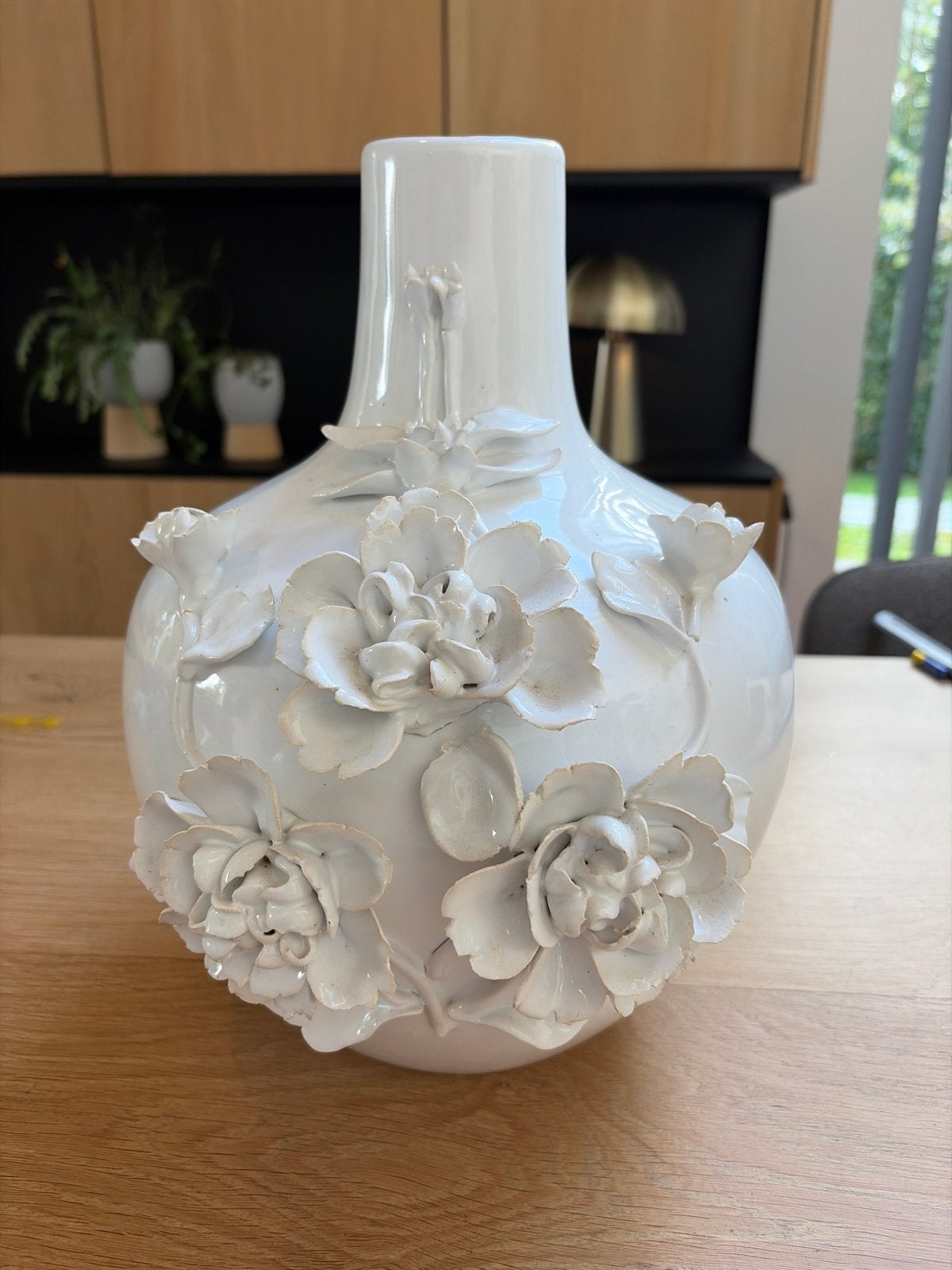 Witte vaas Polspotten met bloemdecoratie, Ophalen of Verzenden