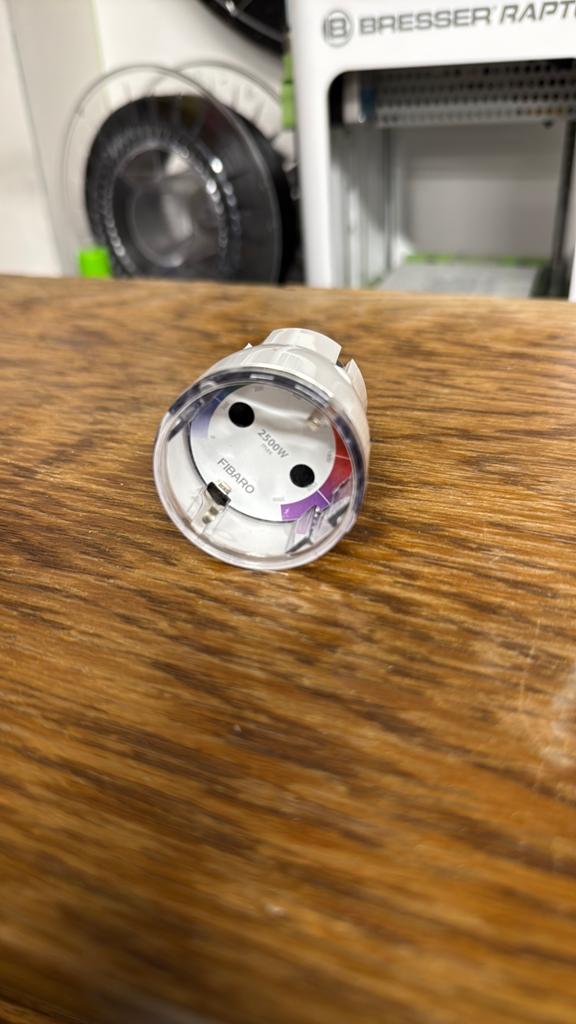 Fibaro Wall Plug - Slimme Stekker met Energiemeting, Hobby en Vrije tijd, Elektronica-componenten, Ophalen of Verzenden, Gebruikt