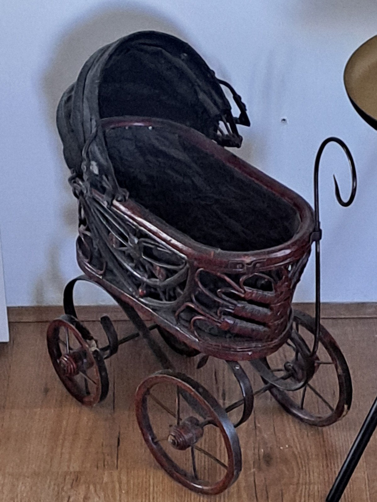 Antieke poppen wagentje, Antiek en Kunst, Ophalen