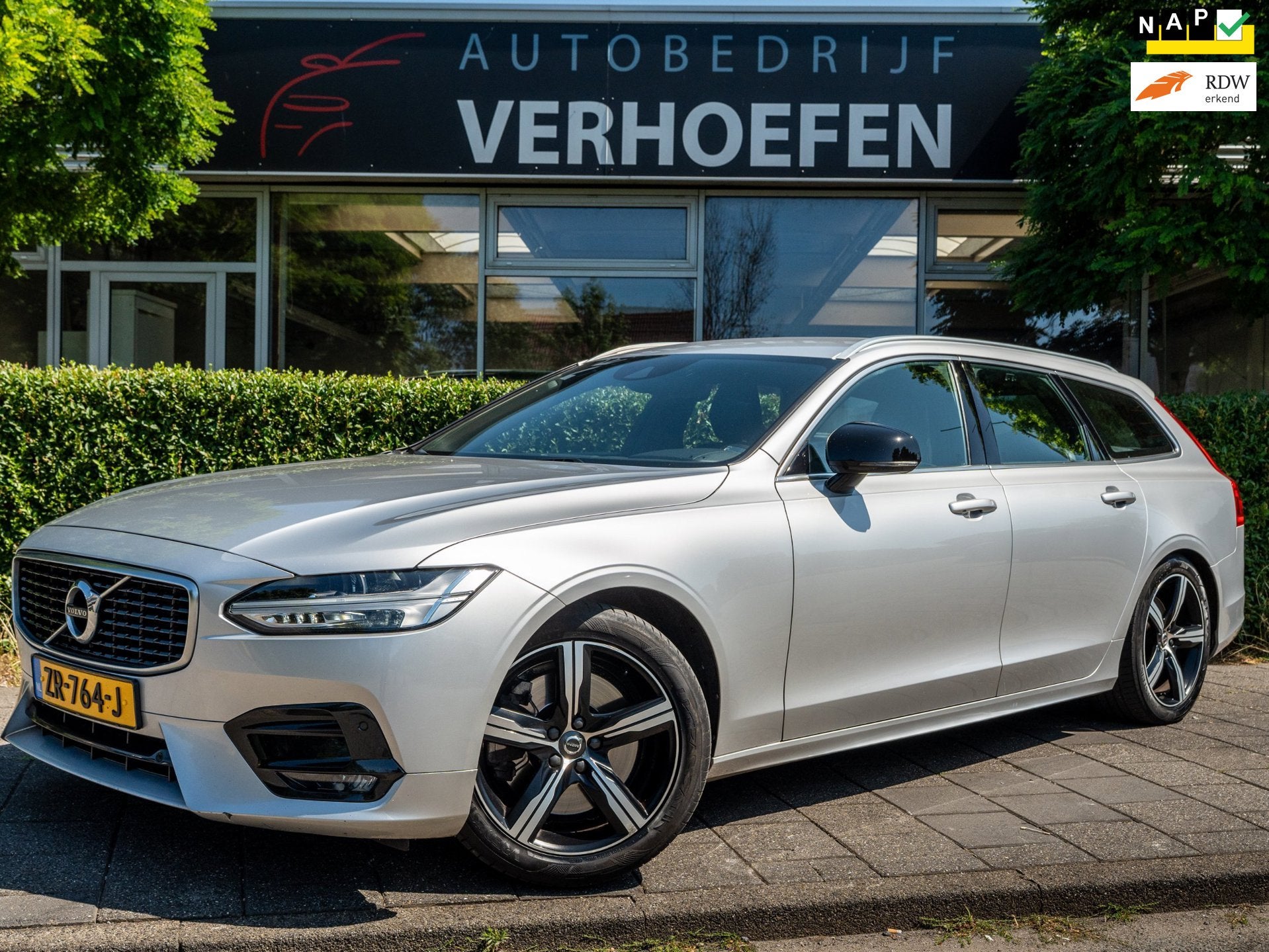 Volvo V90 2.0 T4 R-DESIGN SPORT | APPLE CARPLAY | HARMAN KAR