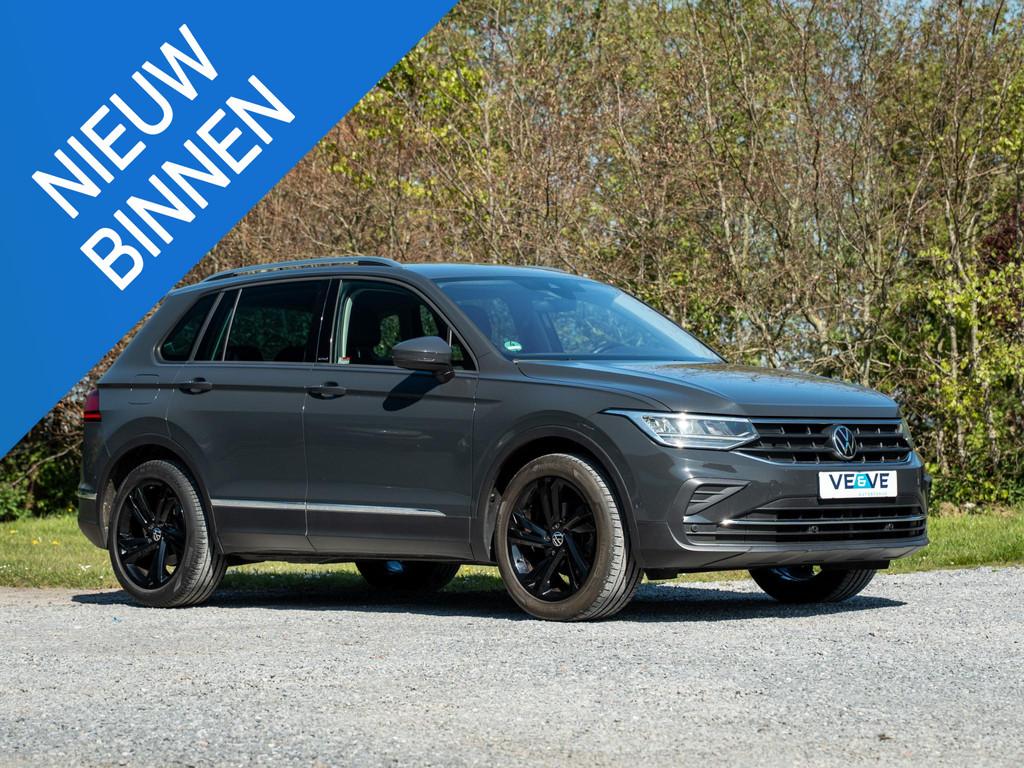 Volkswagen Tiguan 1.5 TSI Life Business // PDC // Camera //, Voorwielaandrijving, Stof, 4 cilinders, Bedrijf