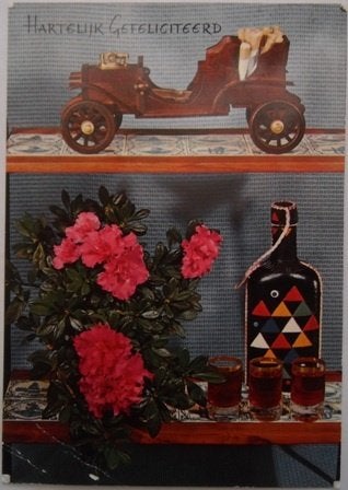 Felicitatiekaart met een kast met inhoud., Ophalen of Verzenden, 1960 tot 1980, Gelopen, Feest(dag)