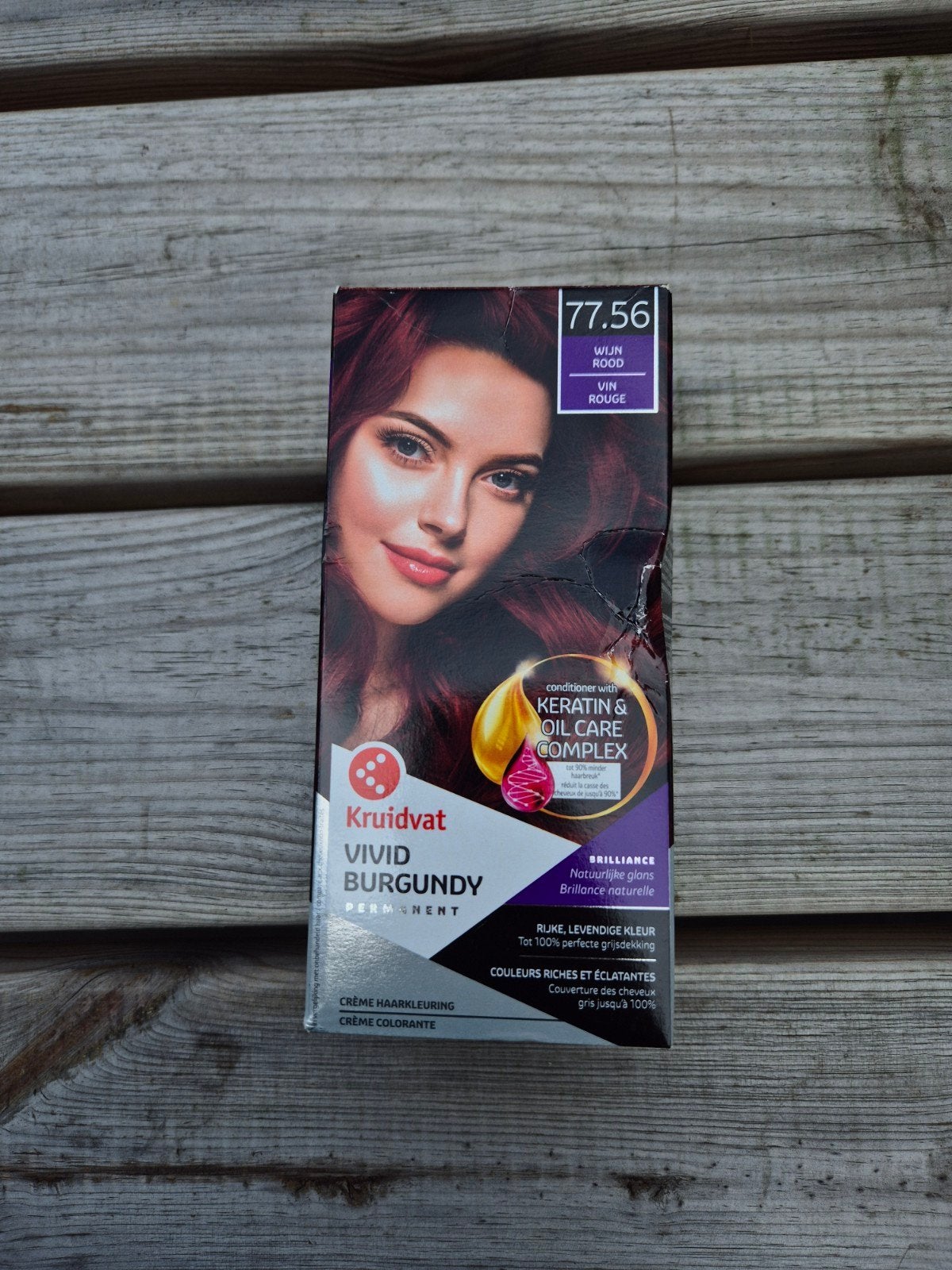 Kruidvat Crème Haarverf Vivid Burgundy 77.56, Ophalen of Verzenden